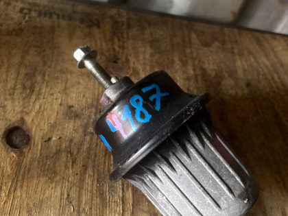 Опора двигателя GRS191