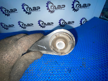 Верхний рычаг левый LEXUS GS350 OEM 4861039125 GRS191 2005