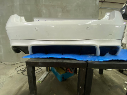 Бампер задний 5215930431 LEXUS GS350